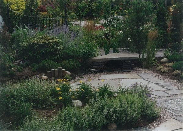 intégration banc de pierre et mosaique