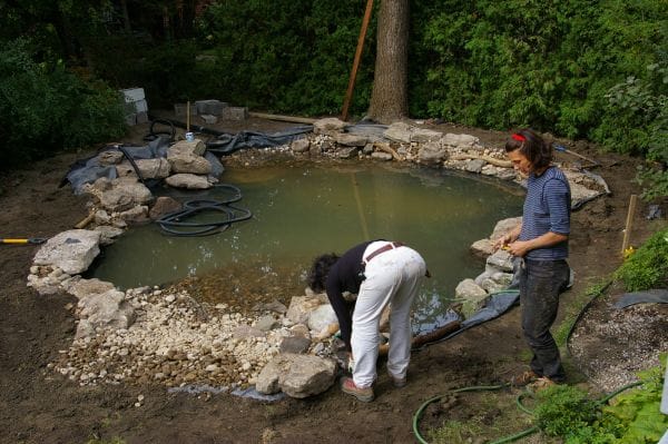 installation bordures mixtes pierre et galet